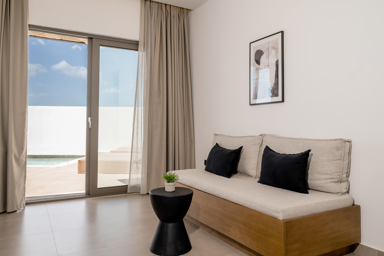 ΚΟΥΦΩΜΑΤΑ ΣΤΗΝ ΤΗΝΟ